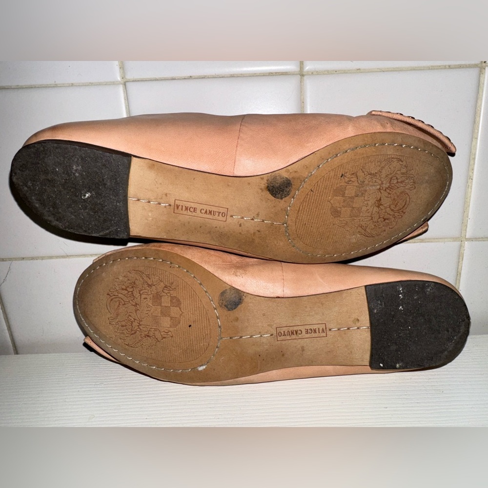 Vince Camuto Ballet Flats - Picture 5 of 7